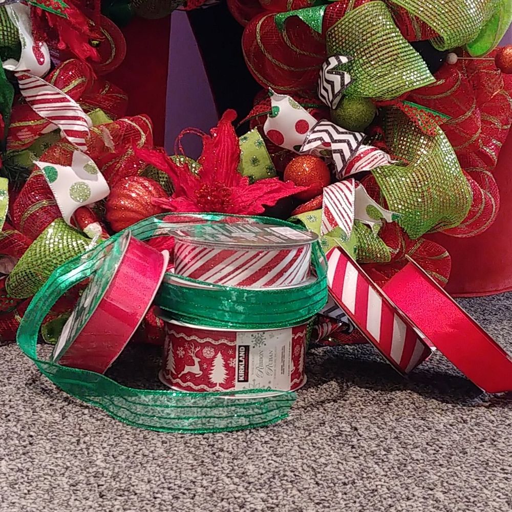 A LOT of 6 JUMBO rolls of Holiday ribbon
